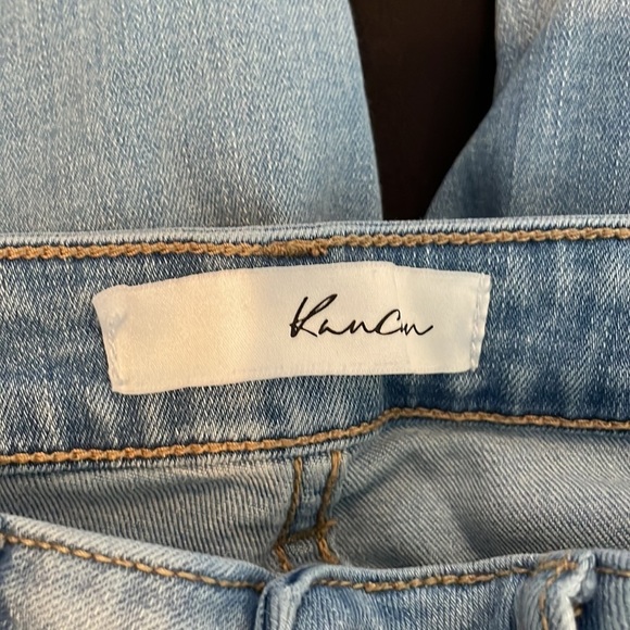 KanCan Jeans Denim SZ 7/27 Light Wash Distressed Stretch Mid Rise - Picture 11 of 12